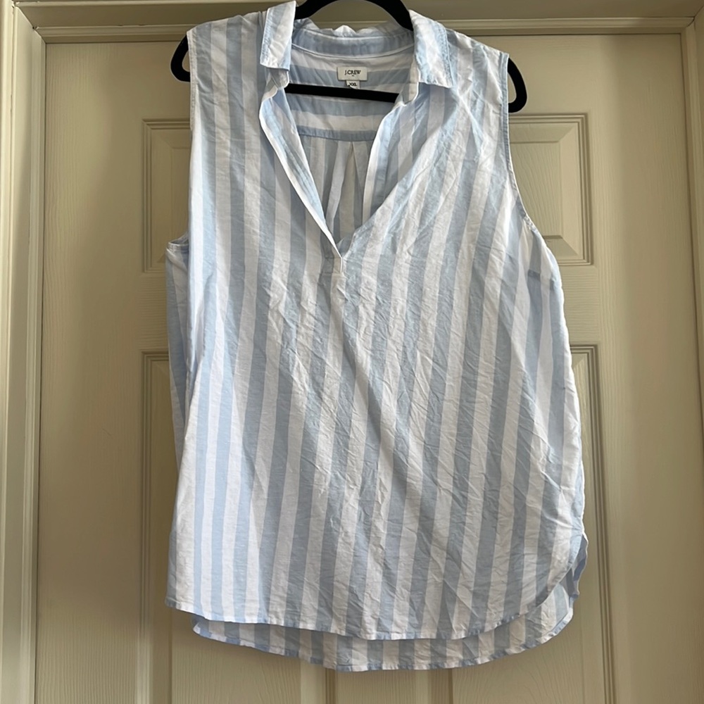 J. Crew factory - women’s linen sleeveless blouse - great condition - size XXL